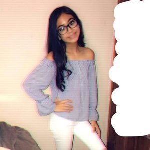 Meet your Posher, Evelyn